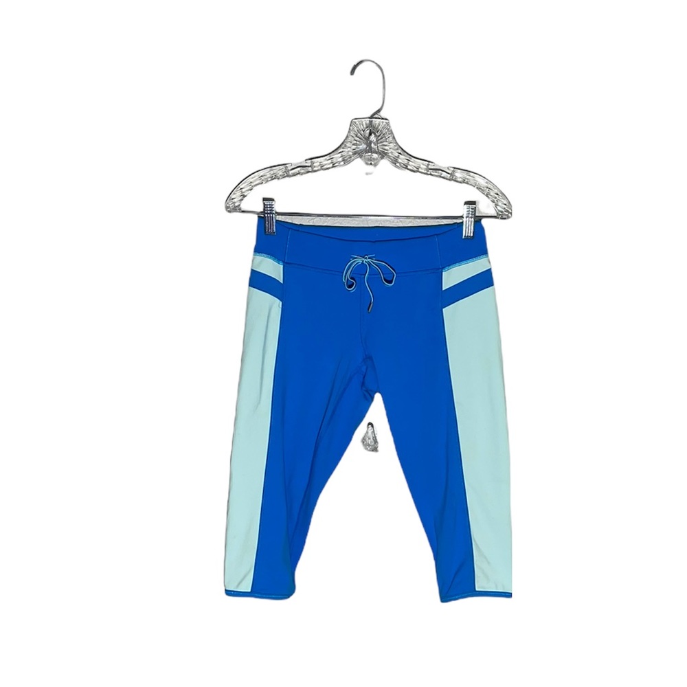 Lululemon Athletica Two-Toned Capri Leggings